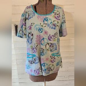 Love This Life Scrup Top Peace Sign And Floral Print 2 Pockets Size Large